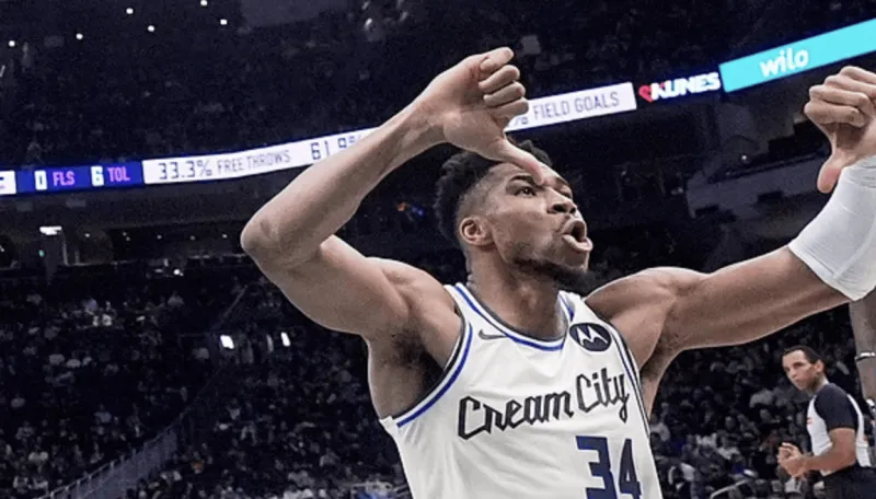 kaiyun sport-字母哥谈主场球迷嘘声：被嘘我就会回应，我觉得这并不公平