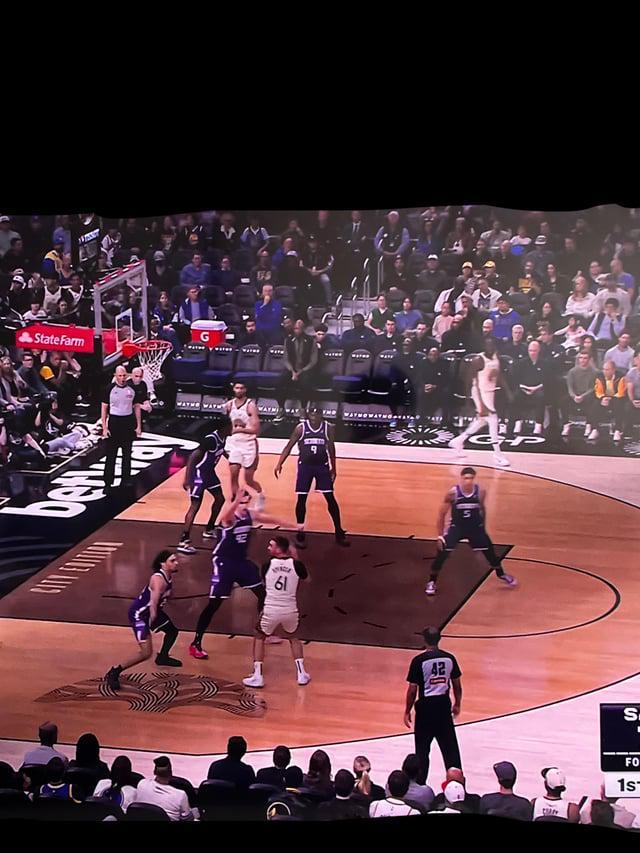 开云-勇士板凳席7人合计4分，科尔赛后甩锅轮换